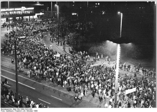 Bundesarchiv, 183-1989-1023-022